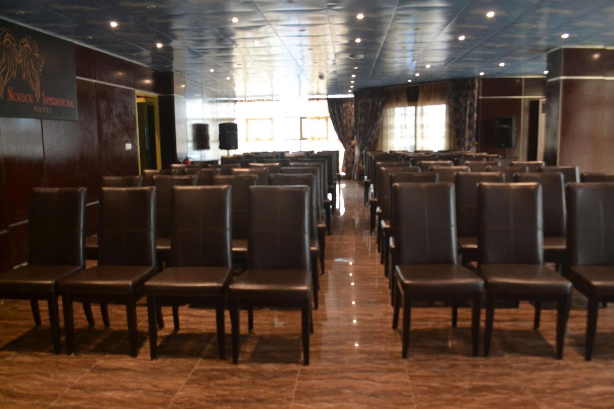 דואלה Noubou International Hotel מראה חיצוני תמונה